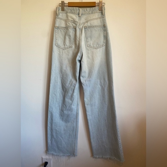 Zara High-Rise Distressed Baggy Wide Leg Denim Jeans • Light Wash • size US 2 - Picture 5 of 11